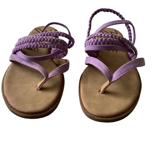 Women's 8M Zodiac CARY-WOVEN  Lilac Purple Thong Sandals Flats - Picture 3 of 5